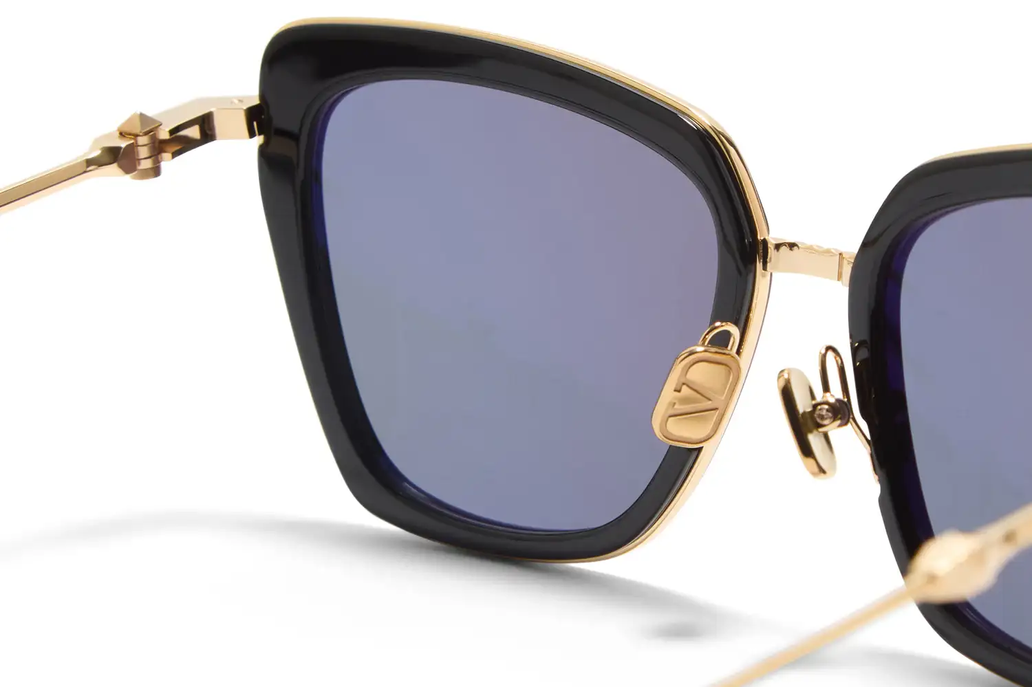 Солнцезащитные очки VALENTINO V-DAYDREAM II VLS-165A-53-CA BLK-GLD (53-19)